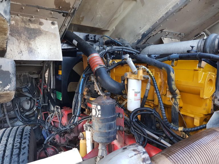 Top Three Tips for Selecting the Right Mobile Hydraulics Repairs